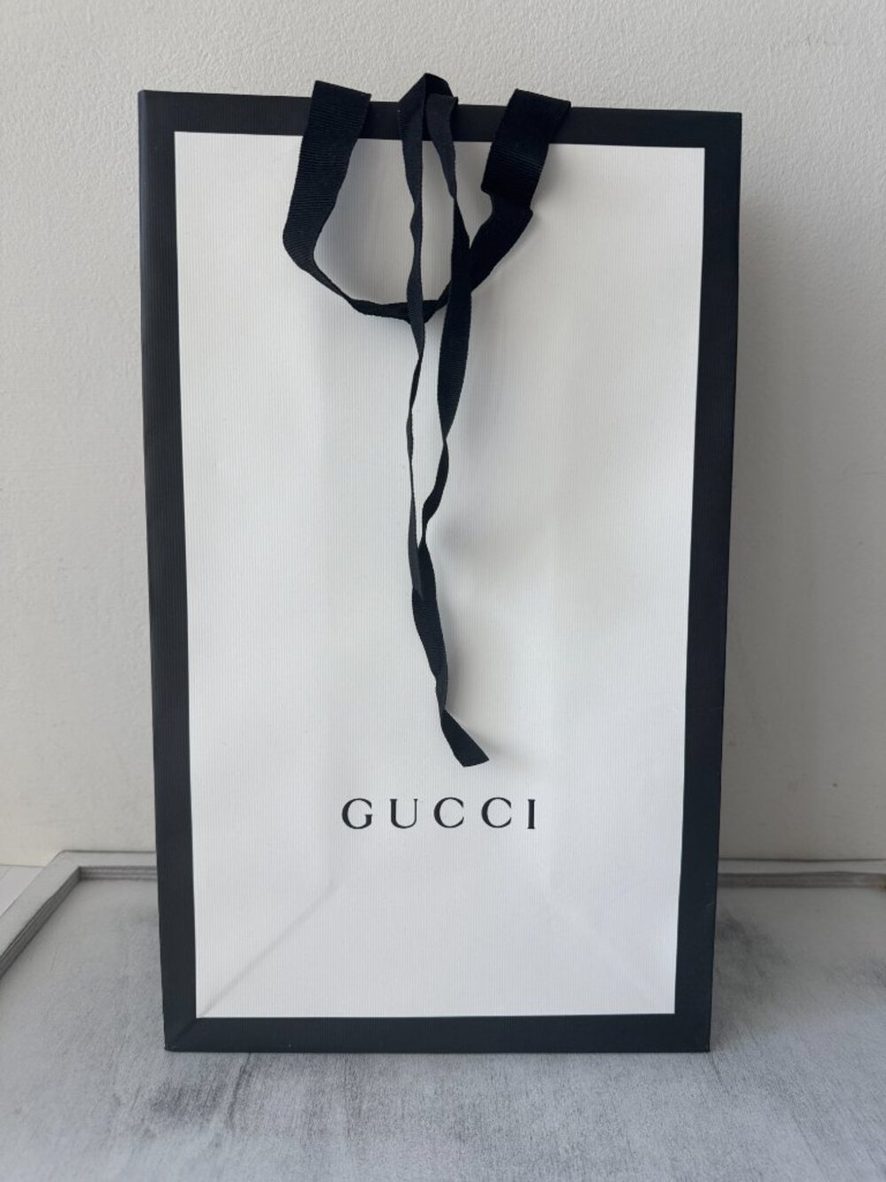 GUCCI Auth. EMPTY Paper Shopping BAG Tall   15"H x 9" W x 5.5 D